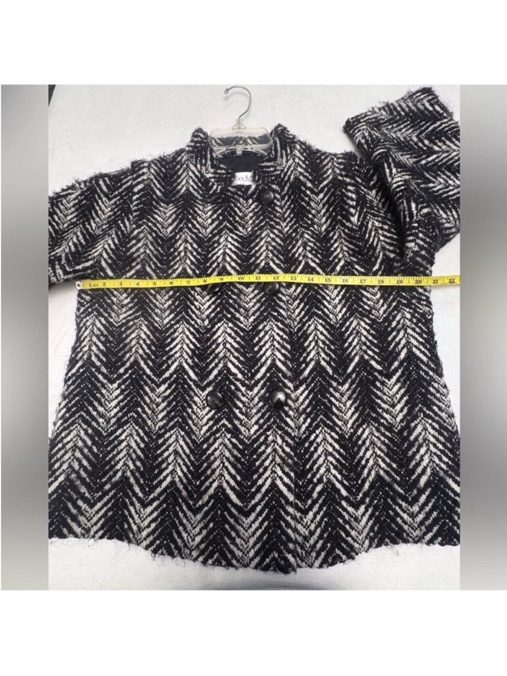 MaxMara Black/White Chevron Double-Breasted Wool Blend Textured Peacoat Size 8 - Picture 4 of 10